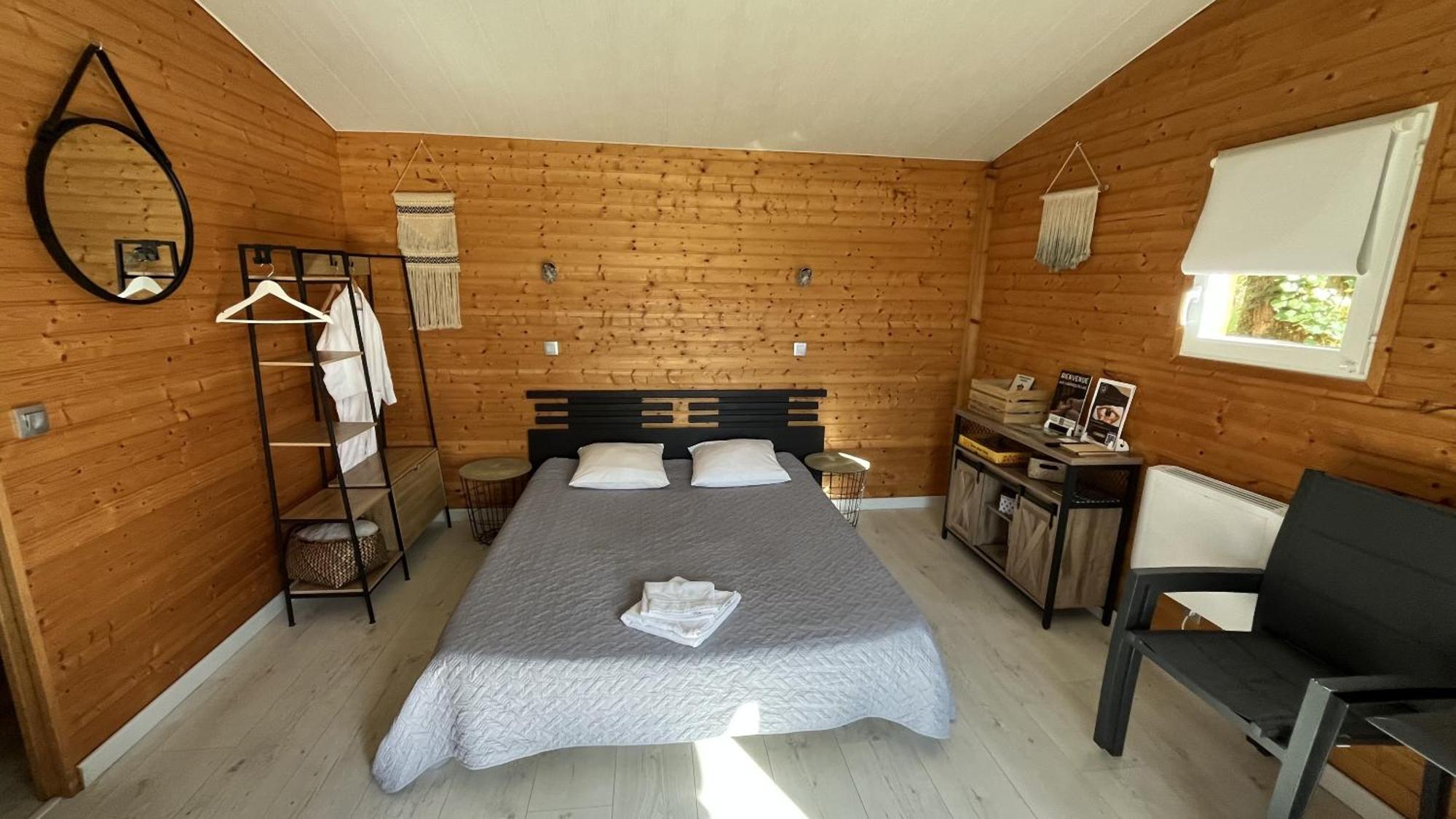 Les Cabanes Du Lac - Spa - Petit Dejeune - Cabane Du Frene & Cabane Du Chene Premium Sevignacq Ngoại thất bức ảnh